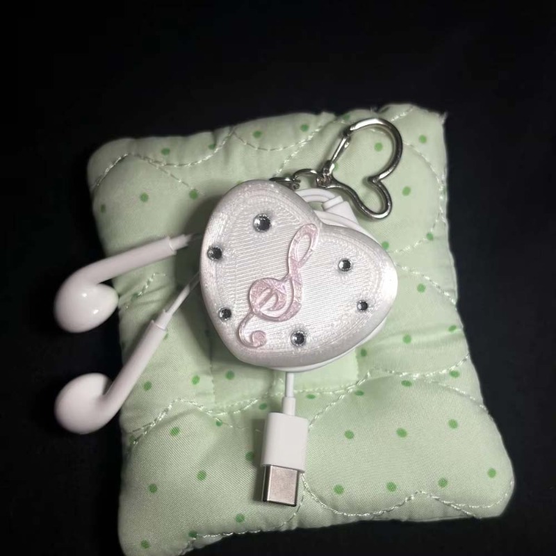 Gothic Musical Note Heart Cabl - Cable Winder Keychain recension och pris
